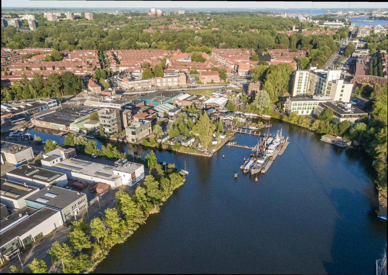 Asile Flottant Hotell Amsterdam Exteriör bild